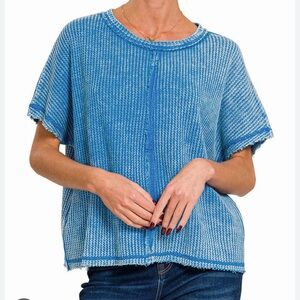Zenana Outfitters/Premium Blue Waffle Knit Short Sleeve Top Size L/XL NWOT